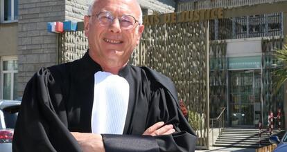 Jacques Bouyat : Un Néo-Praticien au Barreau de Lorient à 72 Ans