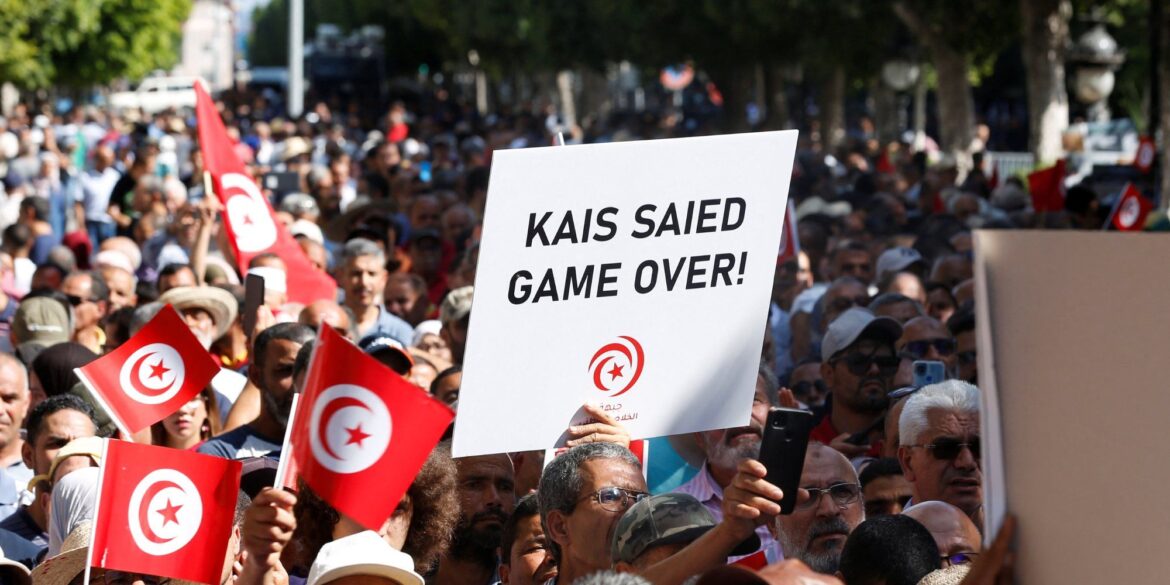 Manifestations en Tunisie contre le président Saied