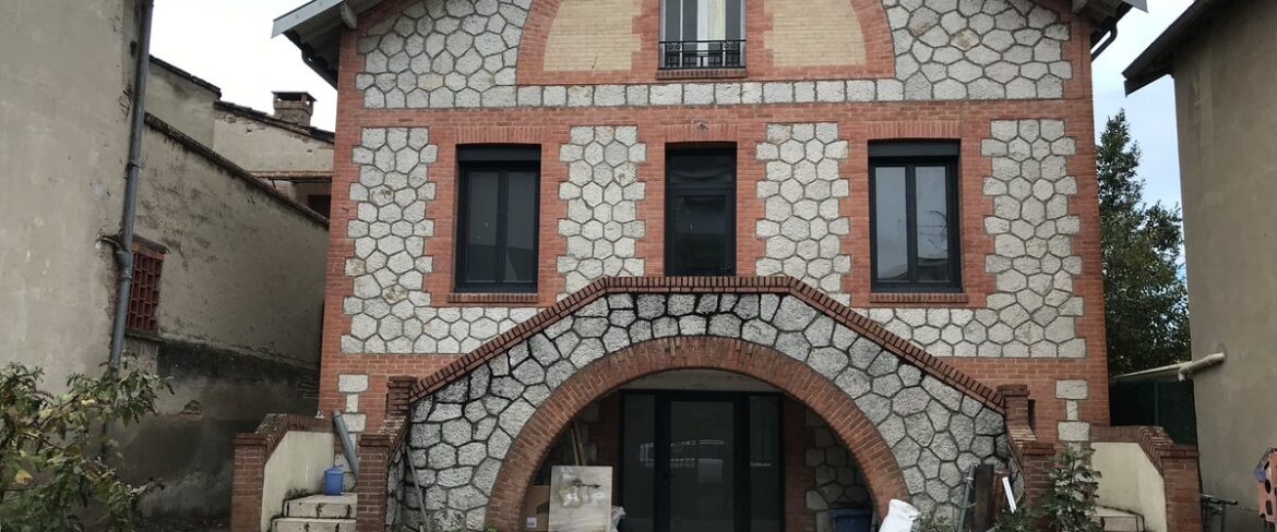 Propriétaire âgée dépossédée de son logement par un squat illégal à Nantes