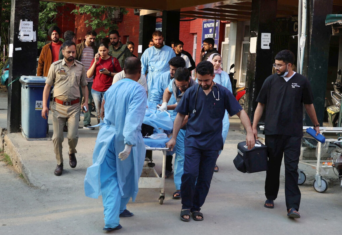 Tensions croissantes entre l’Inde et le Pakistan après un attentat meurtrier au Cachemire