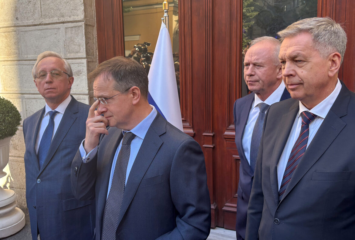 Trump Considère Participer À Des Négociations En Turquie Pour Mettre Fin Au Conflit En Ukraine