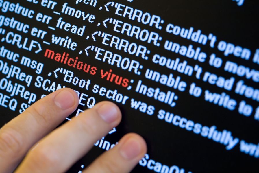 Attaques informatiques russes : Le GRU visé par des accusations françaises