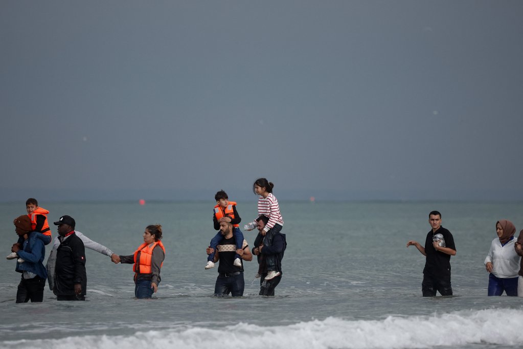 Réunion sur l’immigration à Loon-Plage : Les habitants expriment leur inquiétude face aux débordements
