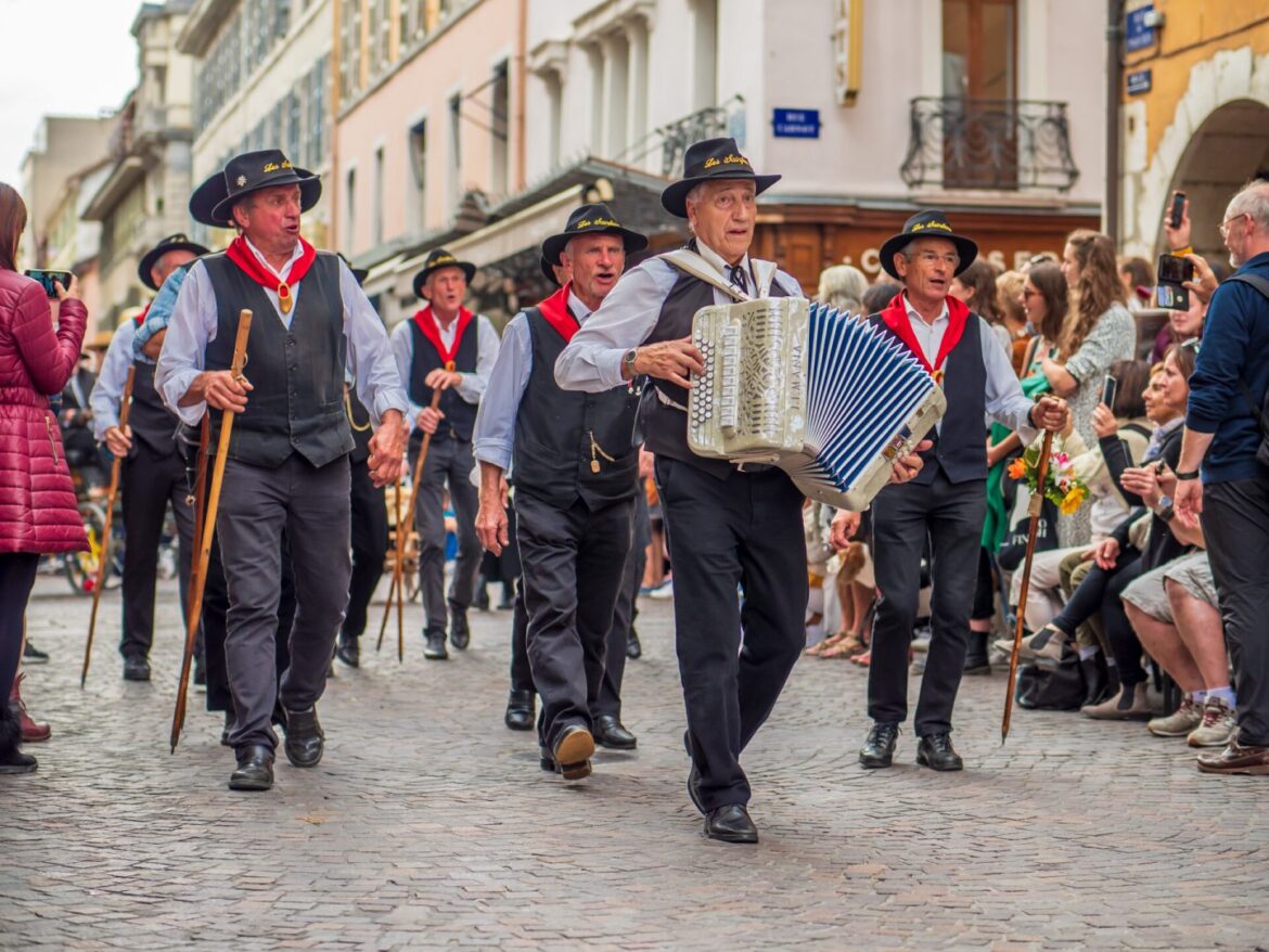 Sauvetage d’identités locales : Le label « Les plus belles fêtes de France » pour protéger un patrimoine menacé
