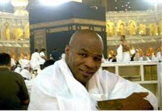 Mike Tyson : Une Rédemption Spirituelle à Travers l’Islam