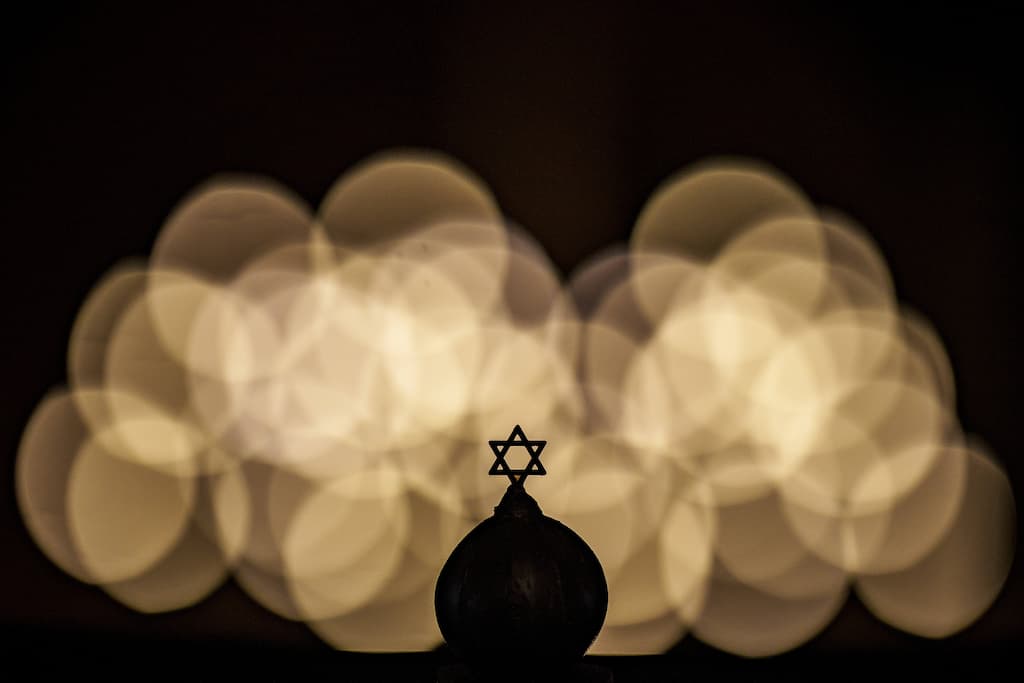 Interpellation d’un migrant sous OQTF tentant d’entrer dans une synagogue à Caluire-et-Cuire