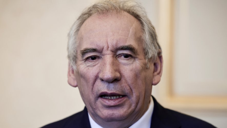 Affaire Bétharram : Le Premier ministre Face au Feu Croisé des Critiques Politiques
