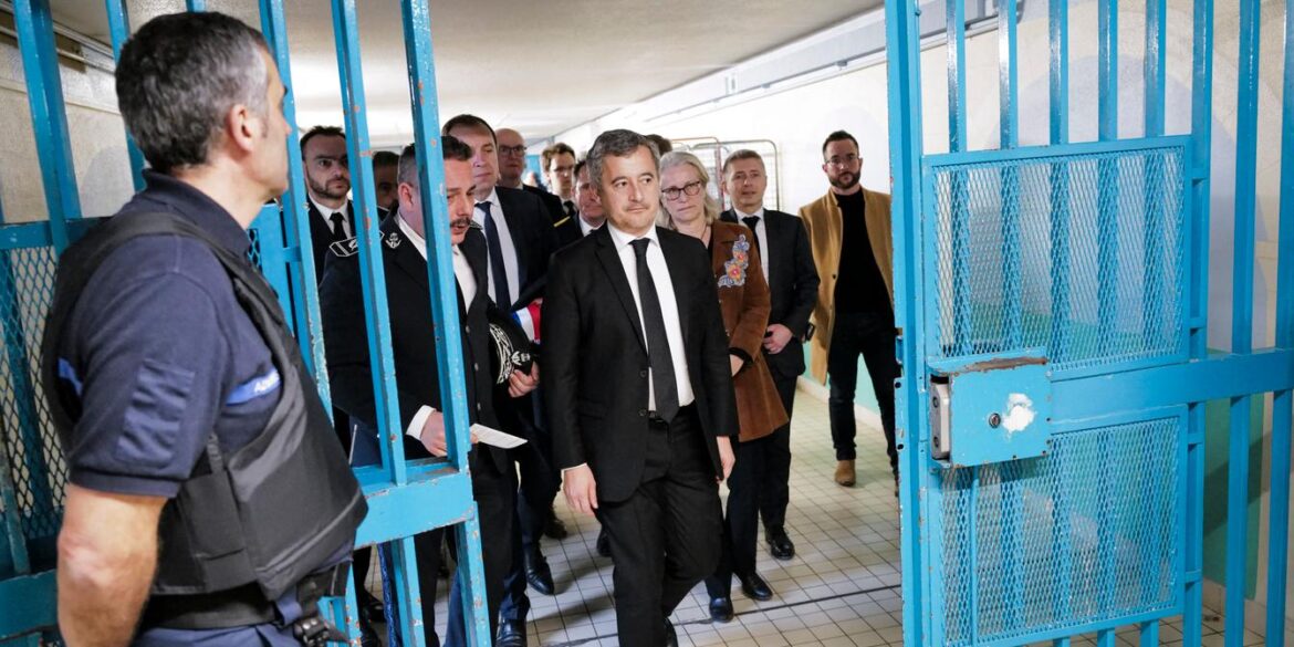 Gérald Darmanin Prévient la Surpopulation Carcérale: 3000 Nouvelles Places en Structures Modulaires