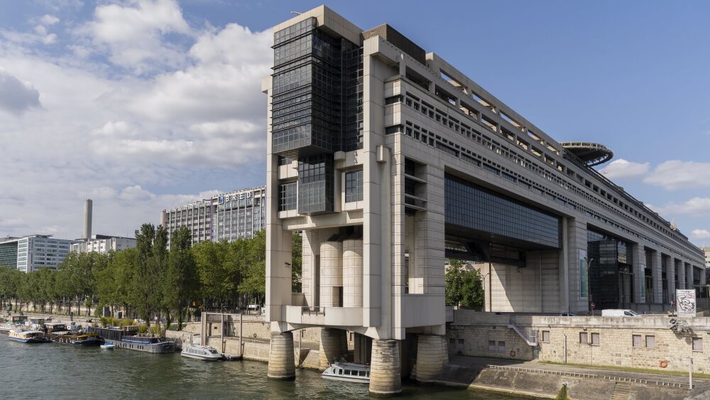 Mesures attendues contre l’afflux de colis en provenance de Chine
