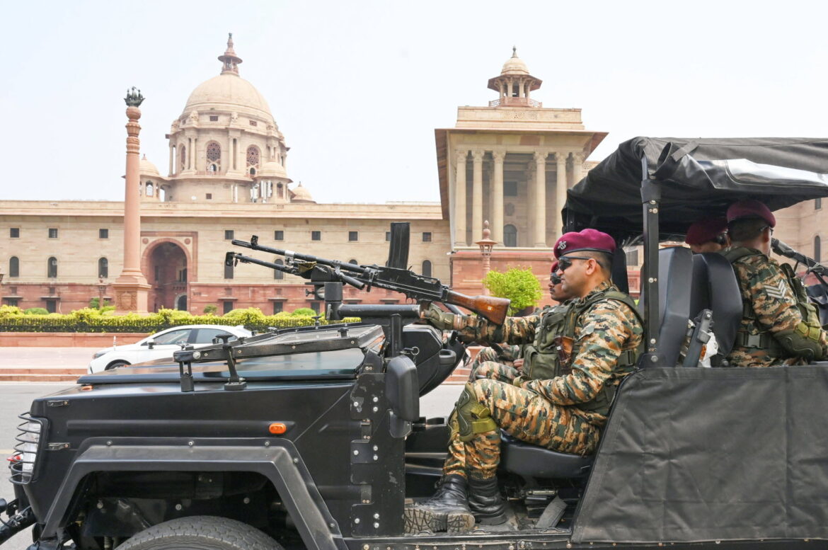 Confrontation Militaire Croissante Entre L’Inde Et Le Pakistan