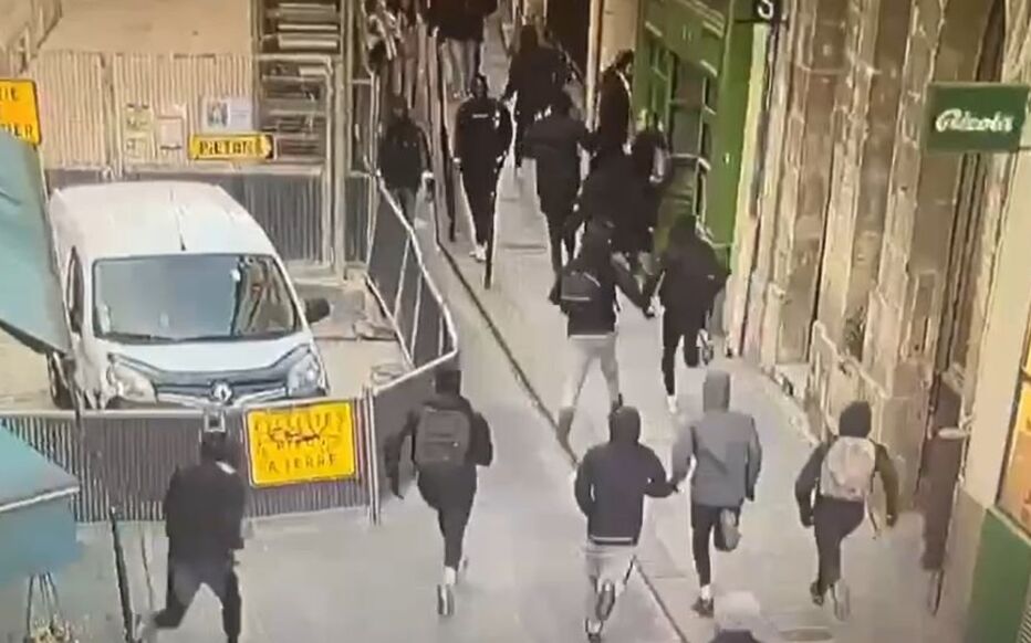 Une Jeune Victime Critiquée Après Une Agression Au Couteau Dans Un Quartier Récemment Démantelé