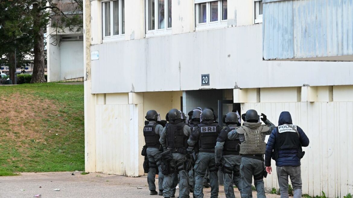 Interdiction d’un buraliste à Besançon de vendre des jeux d’argent suite à l’implication de ses frères dans le narcotrafic