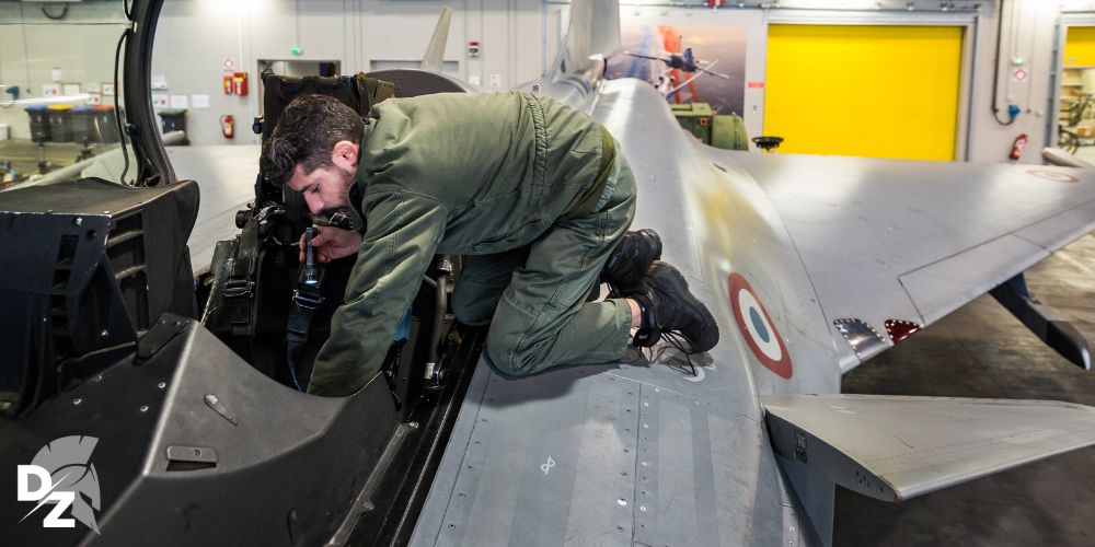 Une Landaise Mécanicienne Rafale au Service de l’Armée