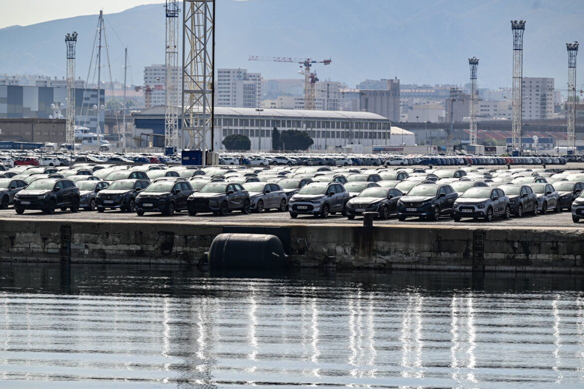 Démantèlement d’un trafic de voitures volées vers l’Algérie : 10 individus arrêtés à Marseille