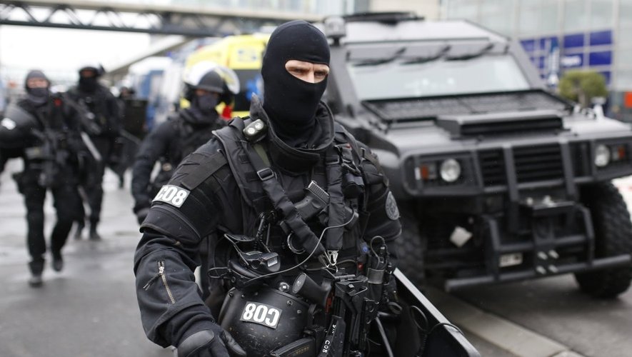 Violent attaque contre une septuagénaire à Marseille : des criminels détestables exploitent la vulnérabilité d’une personne âgée