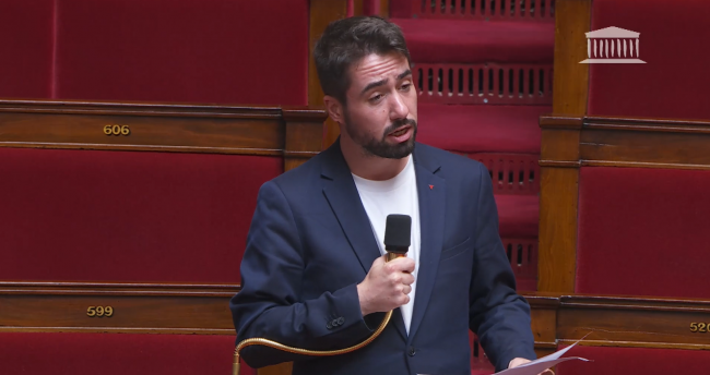 Le député LFI Andy Kerbrat utilise les fonds parlementaires pour financer sa consommation de drogue : un scandale qui éclabousse la République