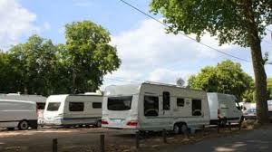 Muret (31) : Un gigantesque campement de gens du voyage provoque une crise énergétique