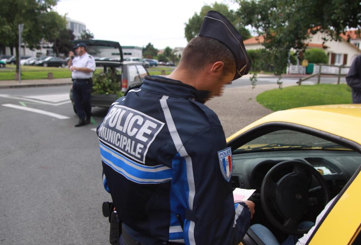 Un policier gravement blessé lors d’un refus d’obtempérer à Nanteuil-lès-Meaux : une enquête ouverte pour tentative de meurtre