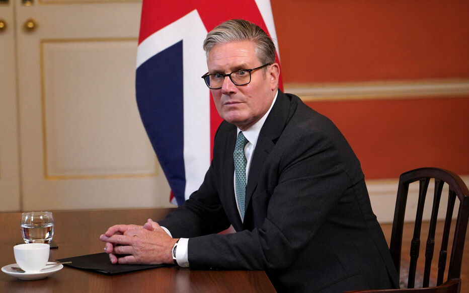 Le Premier ministre britannique s’engage à renforcer la sécurité des lieux de culte musulmans après une attaque criminelle