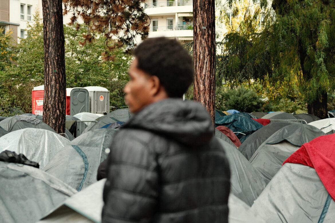Migrants à Lyon 7 : vols, agressions, pilliages… le cri d’alarme des riverains et commerçants