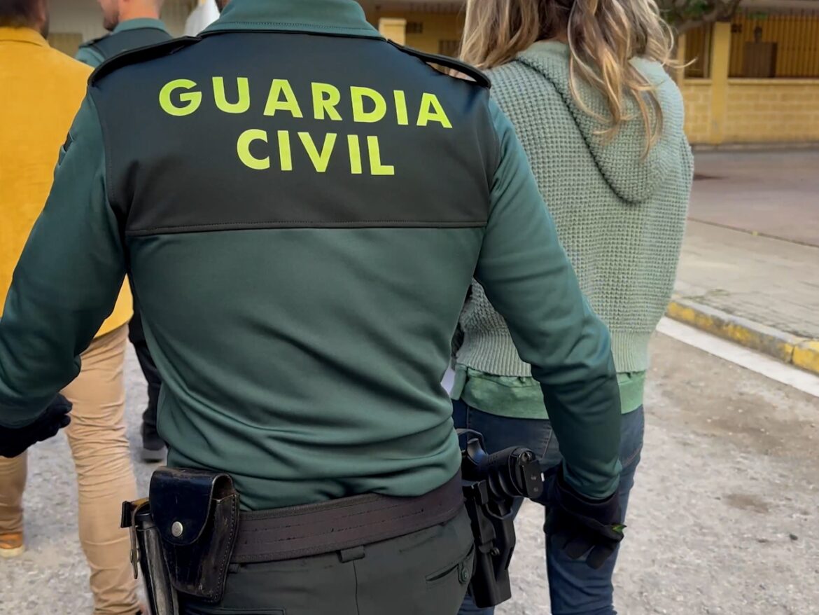 Espagne : une adolescente rom âgée de 14 ans vendue par ses parents pour 5000 € et 5 bouteilles de whisky