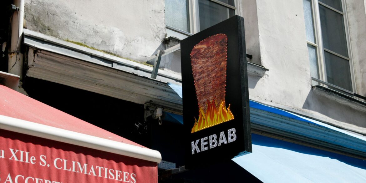 Marseille : Contrôles intensifs sur les barbershops et kebabs