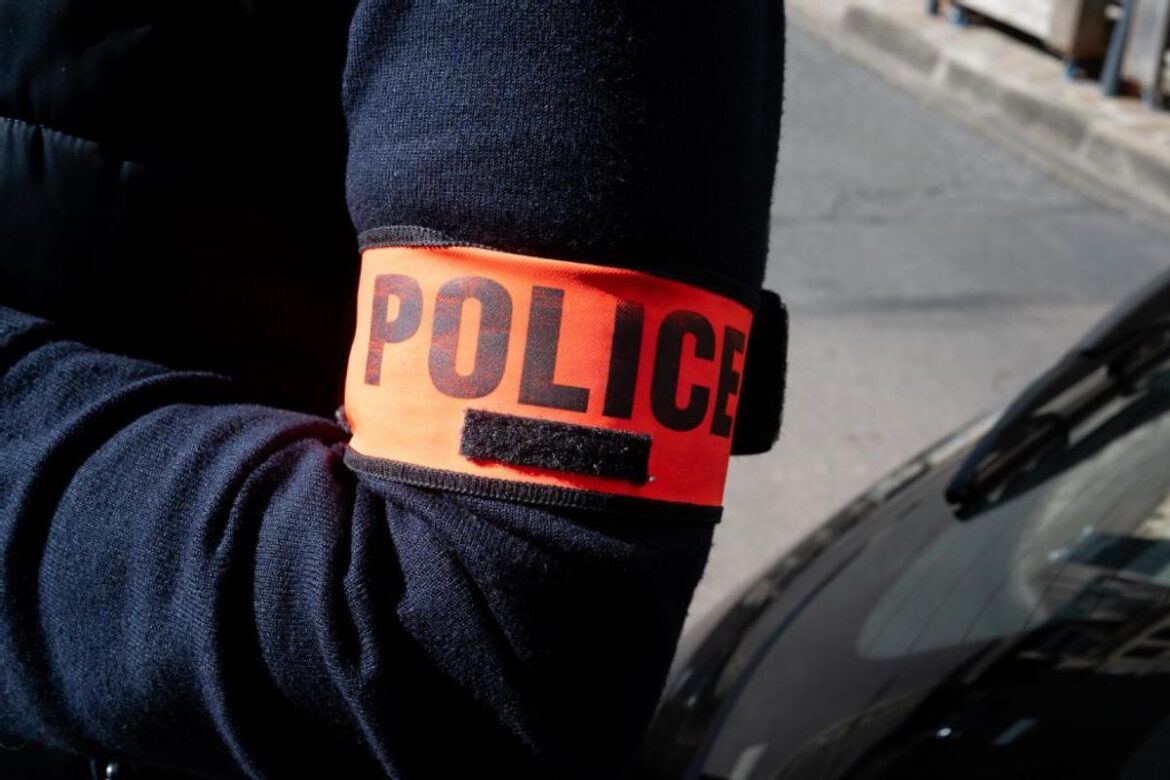 Une adolescente sauvée de l’obscurité : les policiers interviennent à Plessis-Trévise