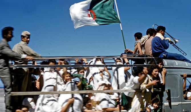 Un engagement pour l’unité nationale : le PDG de TF1 défend son indépendance éditoriale