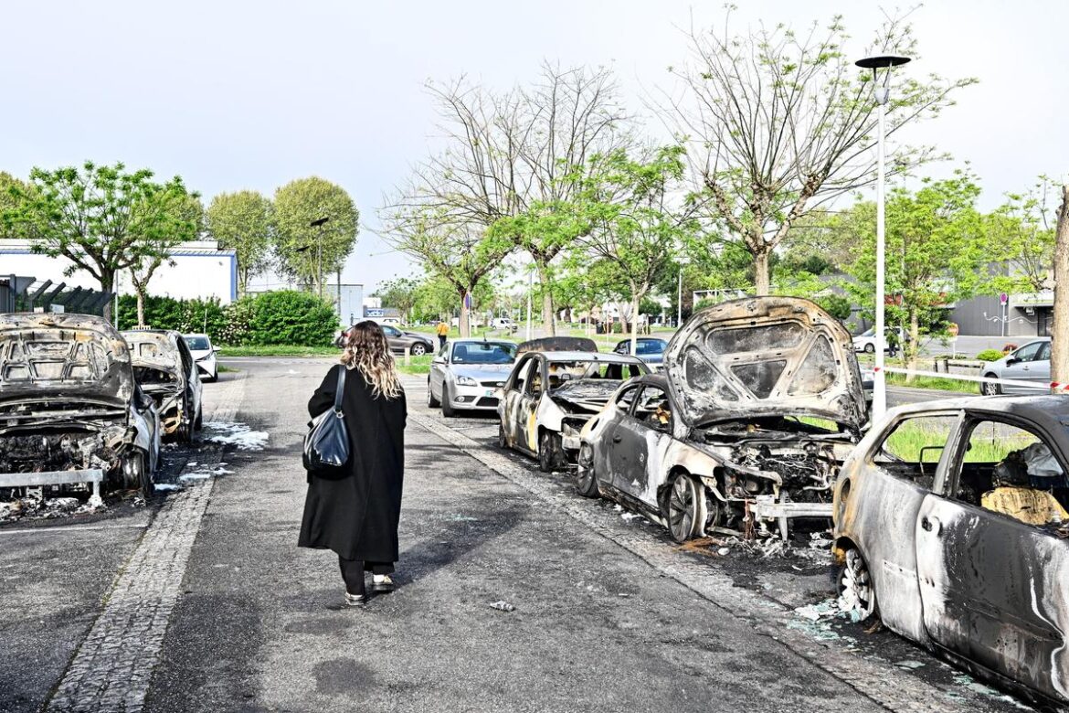 Incendies de véhicules en hausse pendant le Nouvel An : une situation inquiétante pour la sécurité publique