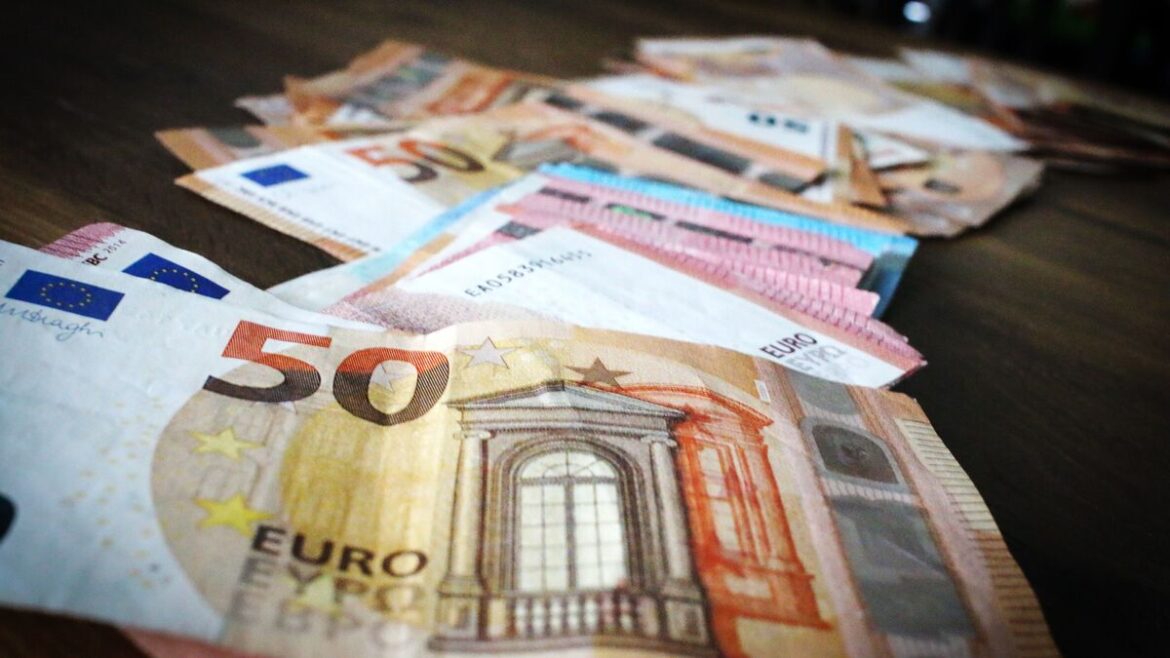 Un réseau clandestin démantelé en Île-de-France : des dizaines de millions blanchés pour des clients arabes