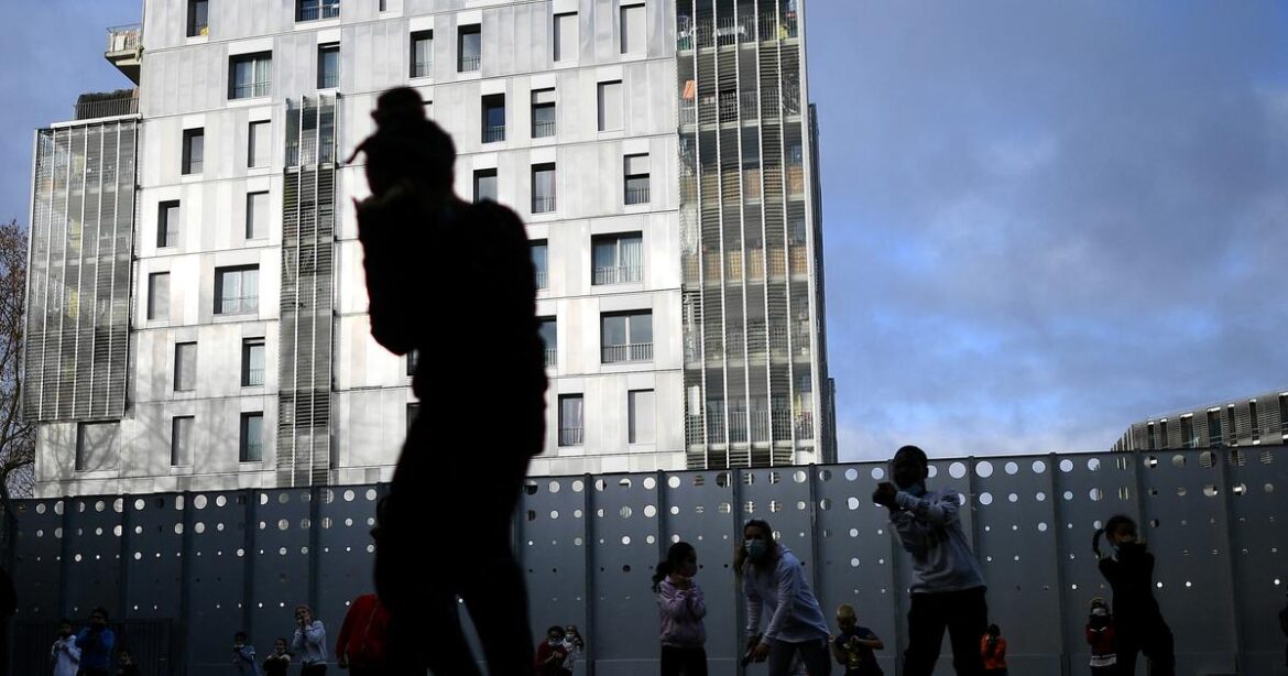 Une menace dans les couloirs : l&rsquo;attaque d&rsquo;un directeur de collège à Marseille