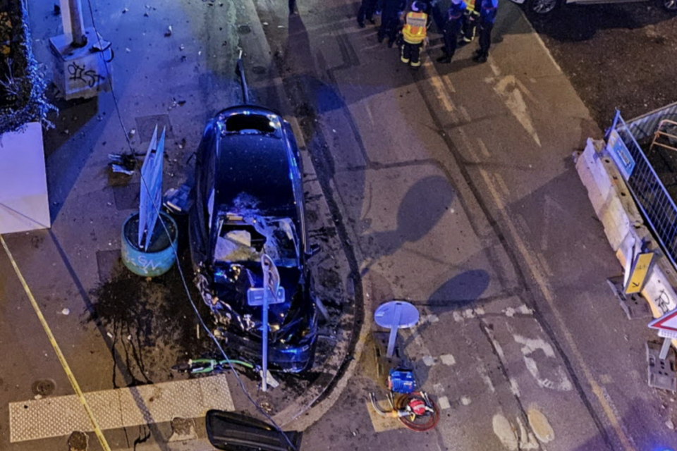 Lyon en proie à une agression violente : Cinq individus frappent un conducteur après accident sans gravité